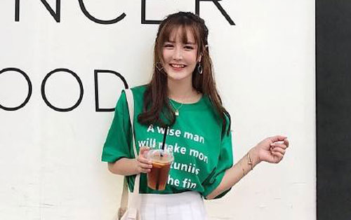 甜甜咸咸吉他谱,原版赵芷彤歌曲,简单G调弹唱教学,凡凡吉他教室版六线指弹简谱图