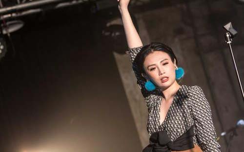 你啊你啊吉他谱,原版魏如萱歌曲,简单原版高弹唱教学,酷音小伟版六线指弹简谱图