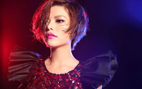 女驸马吉他谱,原版慕容晓晓歌曲,简单E调弹唱教学,网络转载版六线指弹简谱图