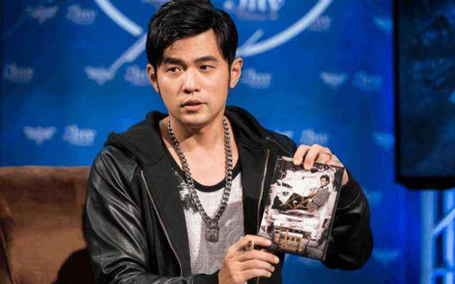 爱在西元前吉他谱,原版周杰伦歌曲,简单A调弹唱教学,网络转载版六线指弹简谱图